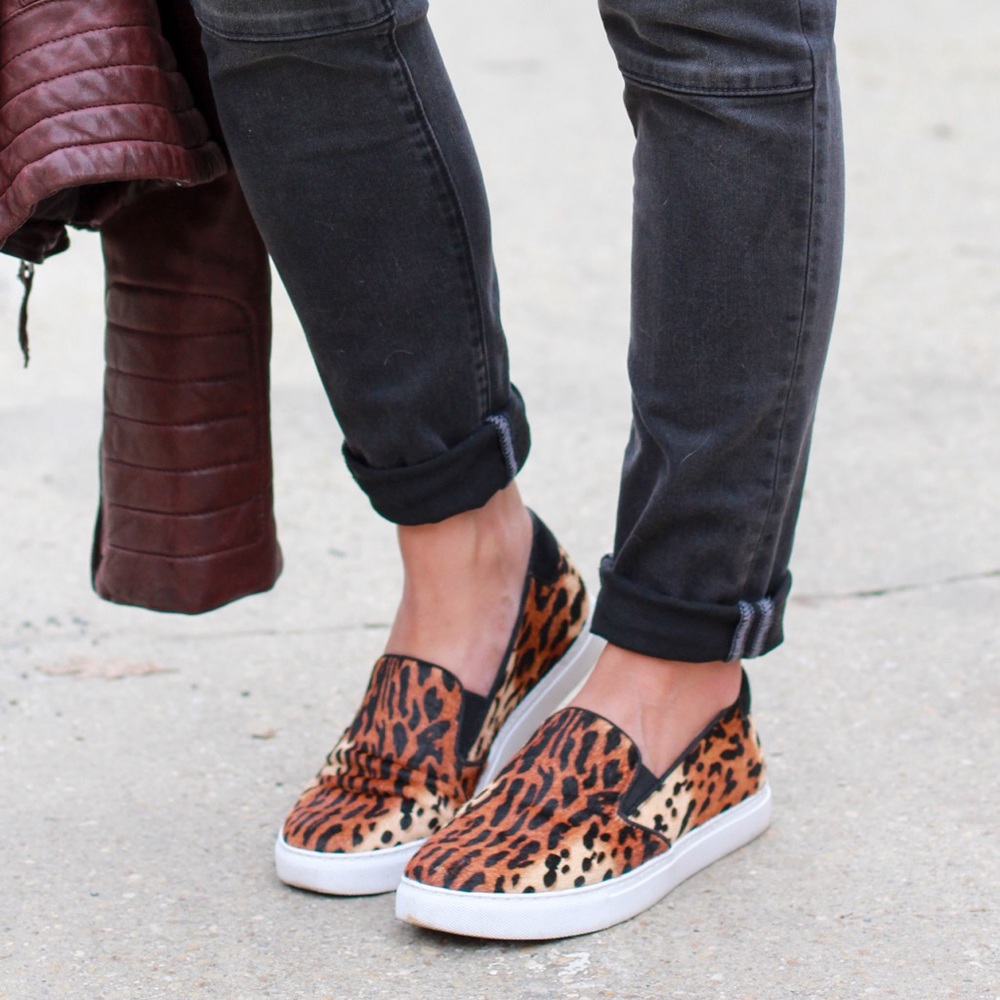 KENNETH COLE LEOPARD “KING PIN” SLIP-ON SNEAKER